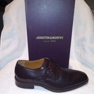 Mens Johnston and Murphy dress shoes